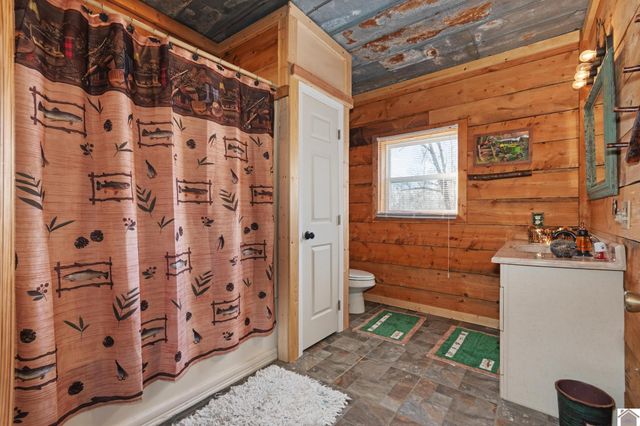 75 William Curnel Rd, Marion, KY 42064