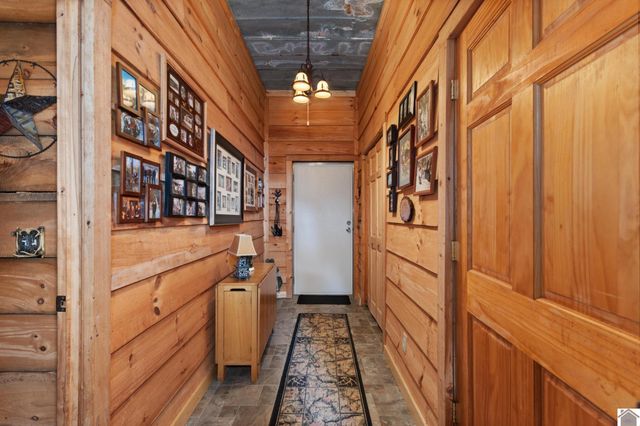 75 William Curnel Rd, Marion, KY 42064