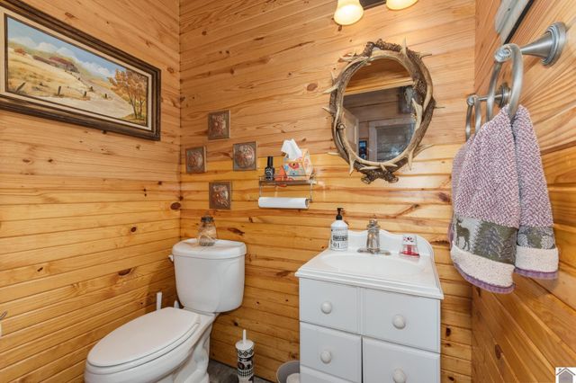 75 William Curnel Rd, Marion, KY 42064