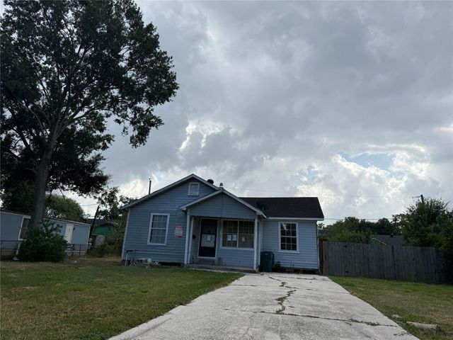 311 Rustic Drive, Pasadena, TX 77502