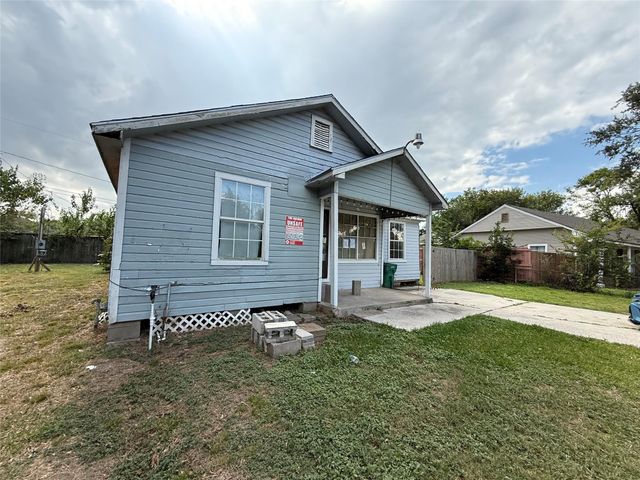 311 Rustic Drive, Pasadena, TX 77502