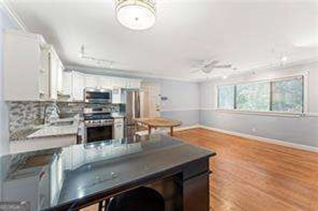 870 Glendale Terrace NE 7, Atlanta, GA 30308