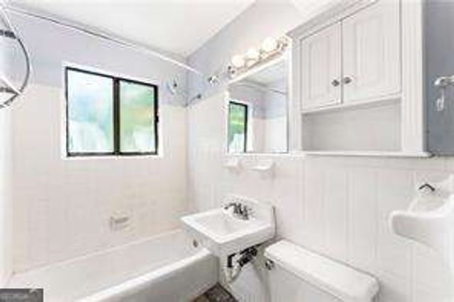 870 Glendale Terrace NE 7, Atlanta, GA 30308