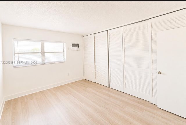 465 E 28th Street 10, Hialeah, FL 33013