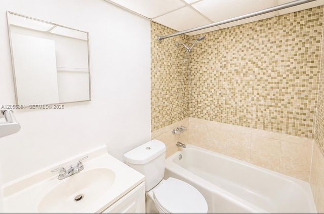 465 E 28th Street 10, Hialeah, FL 33013