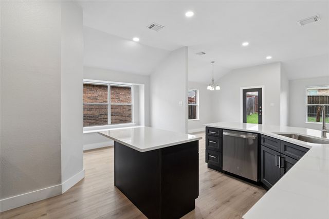 2825 Enchanted Eve Drive, Little Elm, TX 75068