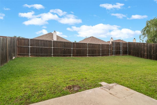 2825 Enchanted Eve Drive, Little Elm, TX 75068