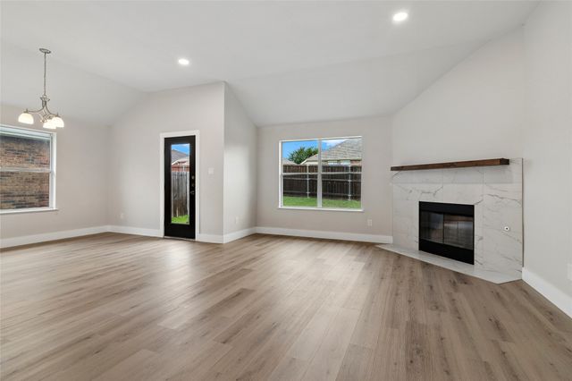 2825 Enchanted Eve Drive, Little Elm, TX 75068