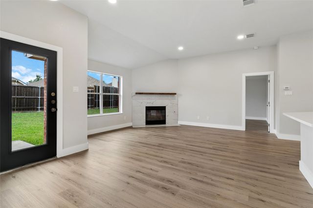 2825 Enchanted Eve Drive, Little Elm, TX 75068