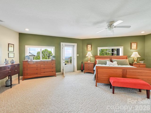 107 Fawns Rest None, Black Mountain, NC 28711