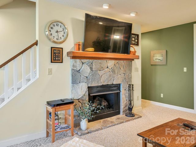107 Fawns Rest None, Black Mountain, NC 28711