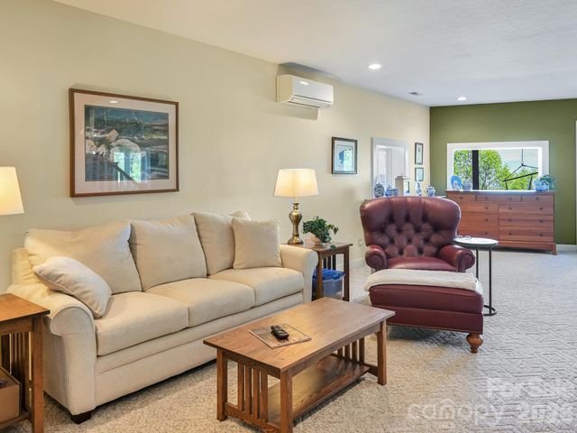 107 Fawns Rest None, Black Mountain, NC 28711