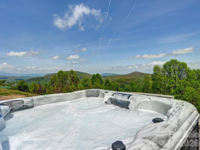 107 Fawns Rest None, Black Mountain, NC 28711