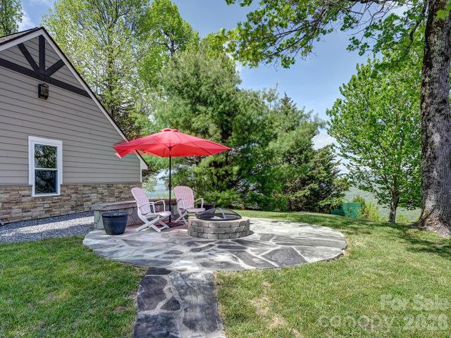 107 Fawns Rest None, Black Mountain, NC 28711