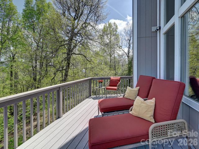 107 Fawns Rest None, Black Mountain, NC 28711