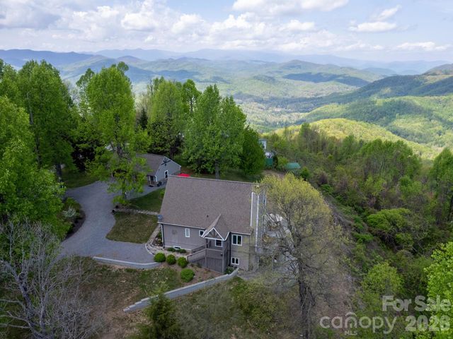107 Fawns Rest None, Black Mountain, NC 28711