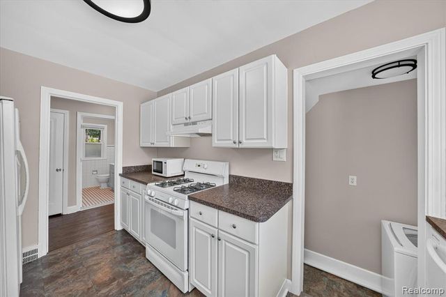 29508 Old North River Road, Harrison Twp, MI 48045
