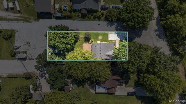 29508 Old North River Road, Harrison Twp, MI 48045