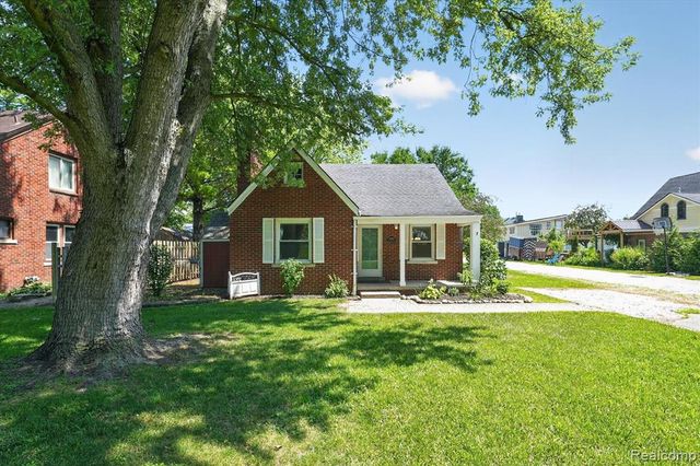 29508 Old North River Road, Harrison Twp, MI 48045