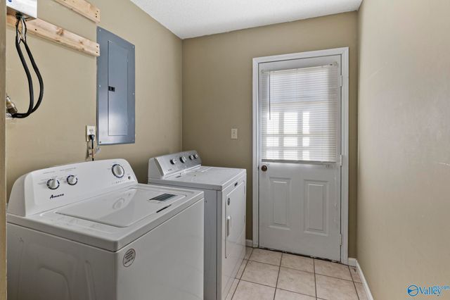 1020 Happy Hill Road, Boaz, AL 35956