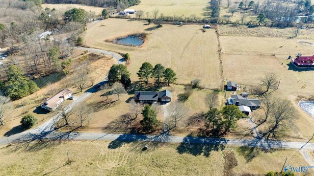 1020 Happy Hill Road, Boaz, AL 35956