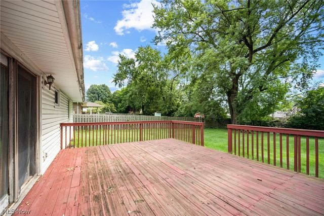 1700 Beryl Road, Akron, OH 44312