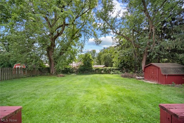 1700 Beryl Road, Akron, OH 44312