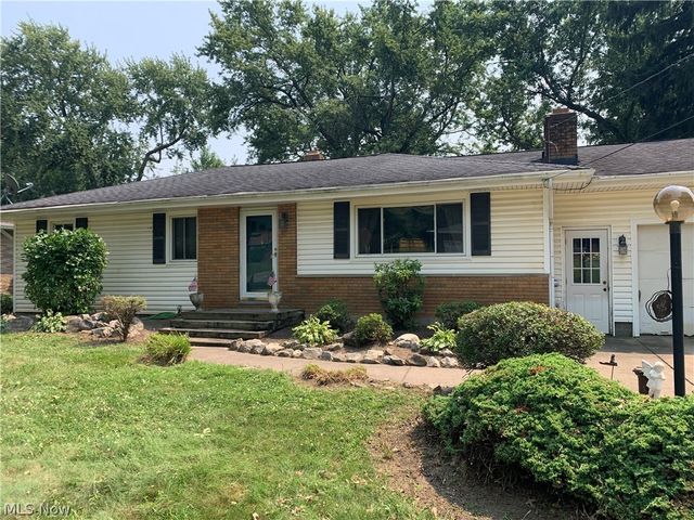 1700 Beryl Road, Akron, OH 44312