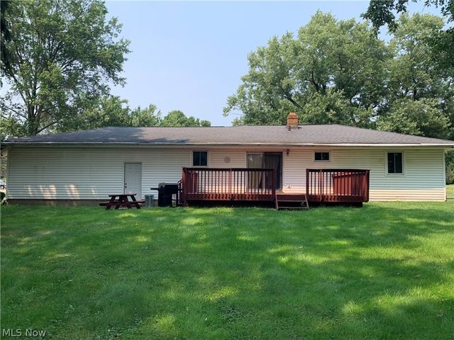 1700 Beryl Road, Akron, OH 44312