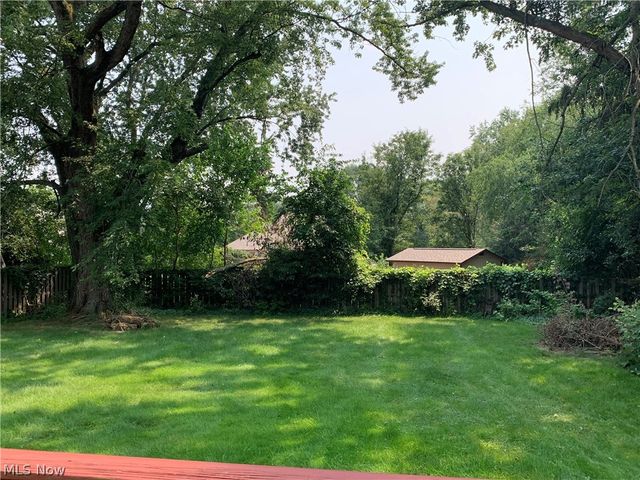 1700 Beryl Road, Akron, OH 44312