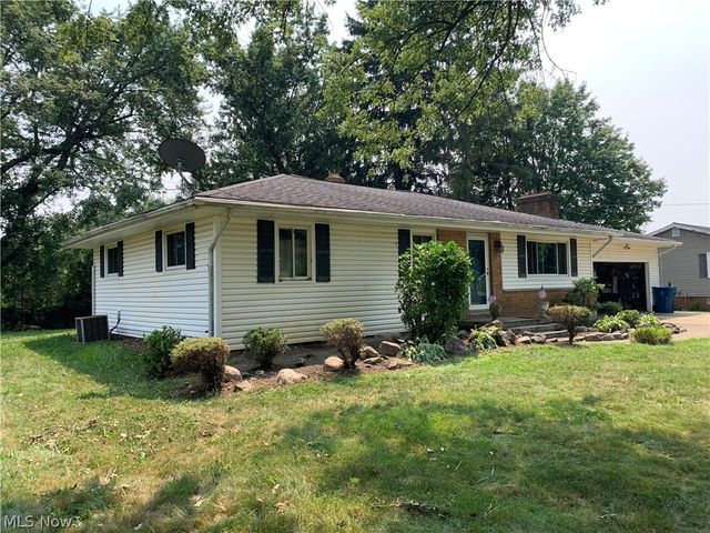 1700 Beryl Road, Akron, OH 44312