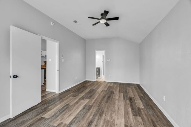 4604 Lindberg Drive, Arlington, TX 76016