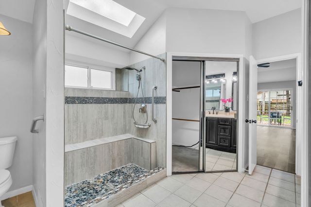 4604 Lindberg Drive, Arlington, TX 76016