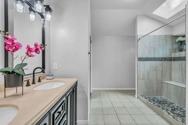 4604 Lindberg Drive, Arlington, TX 76016