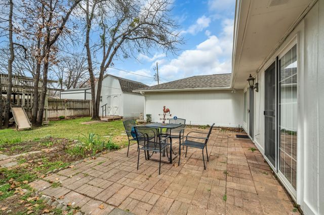 4604 Lindberg Drive, Arlington, TX 76016