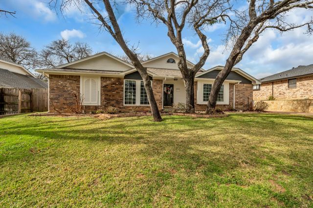 4604 Lindberg Drive, Arlington, TX 76016