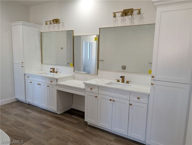 861 Bancroft AVE, Lehigh Acres, FL 33974