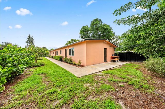612 NW 10th Terrace C, Fort Lauderdale, FL 33311