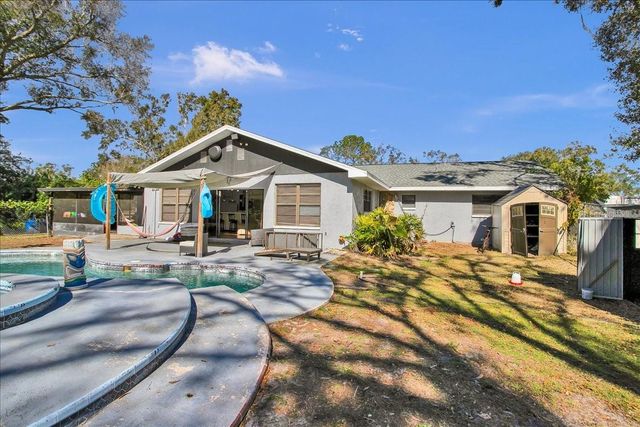 6124 LYNN ROAD, Tampa, FL 33625