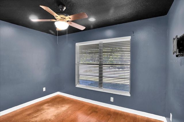 6124 LYNN ROAD, Tampa, FL 33625