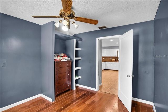 6124 LYNN ROAD, Tampa, FL 33625