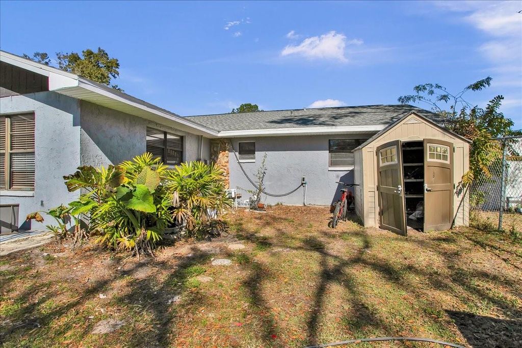 Image 33 of property listing at 6124 LYNN ROAD, Tampa, FL 33625