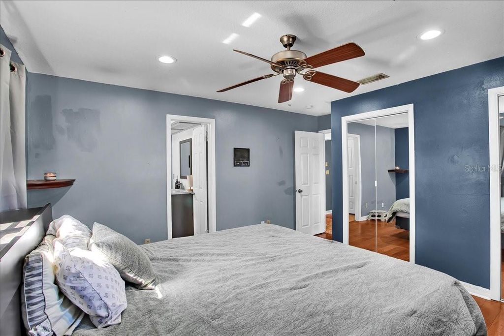 Image 58 of property listing at 6124 LYNN ROAD, Tampa, FL 33625