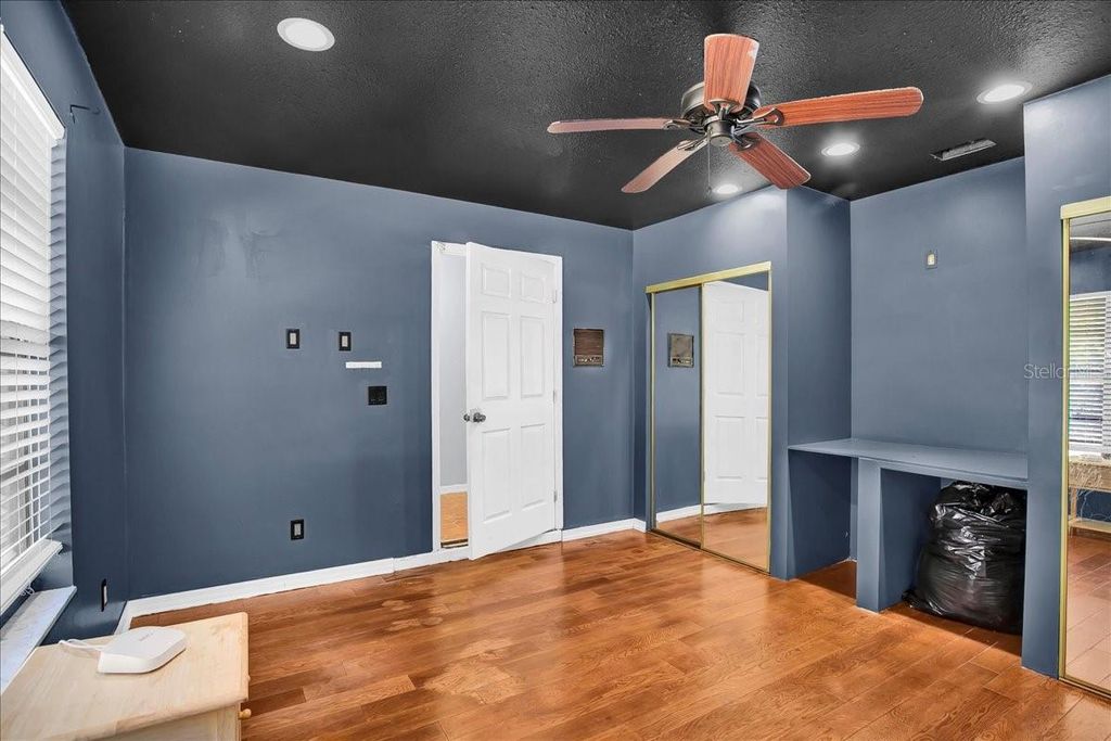 Image 65 of property listing at 6124 LYNN ROAD, Tampa, FL 33625