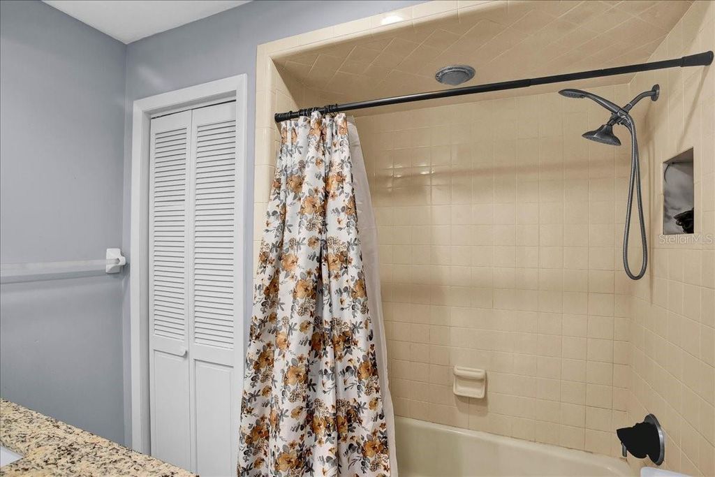 Image 69 of property listing at 6124 LYNN ROAD, Tampa, FL 33625