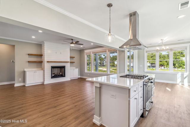 114 NE 31st Street, Oak Island, NC 28465