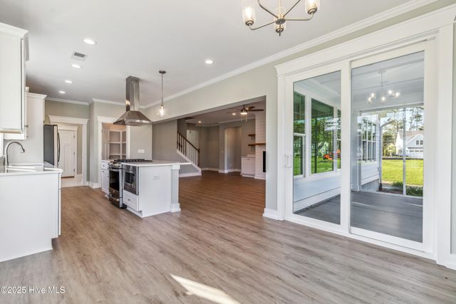 114 NE 31st Street, Oak Island, NC 28465