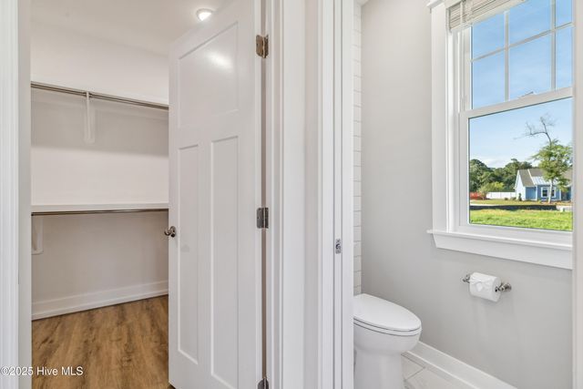 114 NE 31st Street, Oak Island, NC 28465