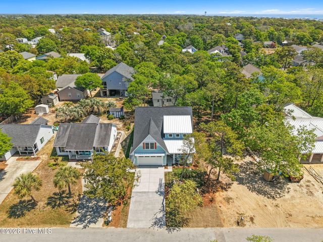 114 NE 31st Street, Oak Island, NC 28465
