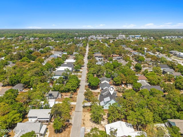 114 NE 31st Street, Oak Island, NC 28465